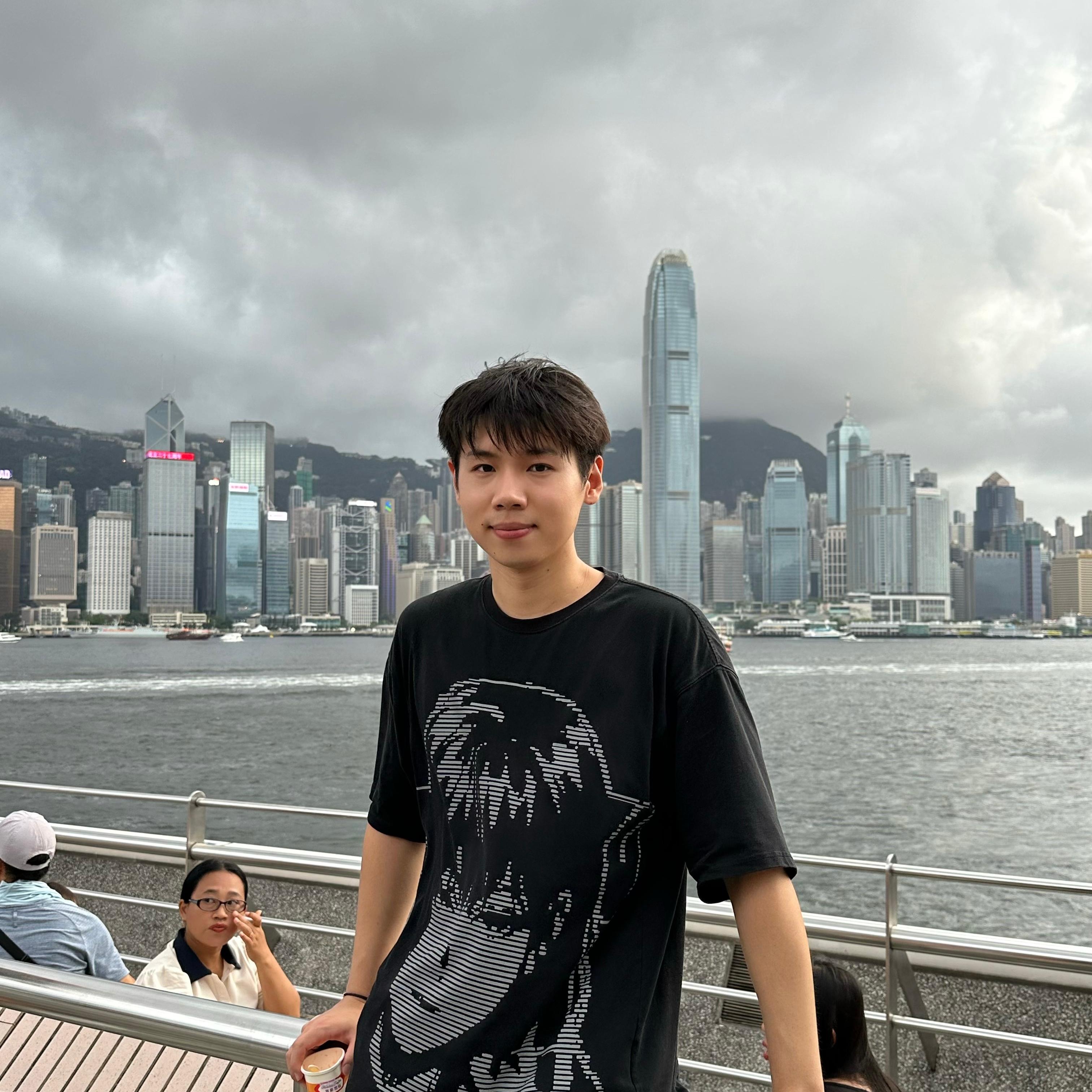Yilong Xu